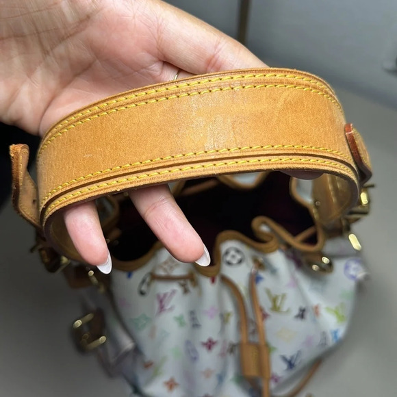Authentic Louis Vuitton Multicolor Petit Noe Bucket Style White Monogram Rainbow - Picture 8 of 17